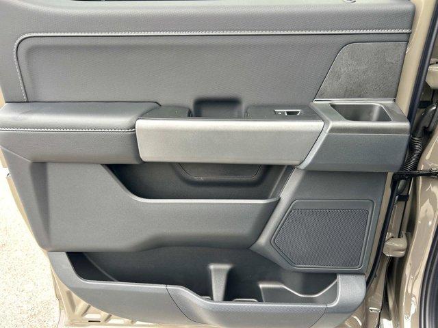 new 2025 Ford F-150 car, priced at $52,572