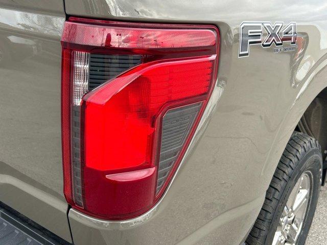 new 2025 Ford F-150 car, priced at $52,572