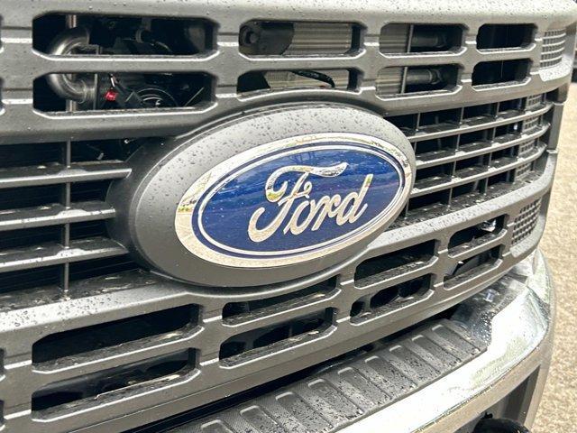 new 2024 Ford F-250 car, priced at $44,861