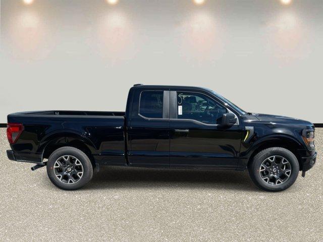 new 2024 Ford F-150 car, priced at $39,568
