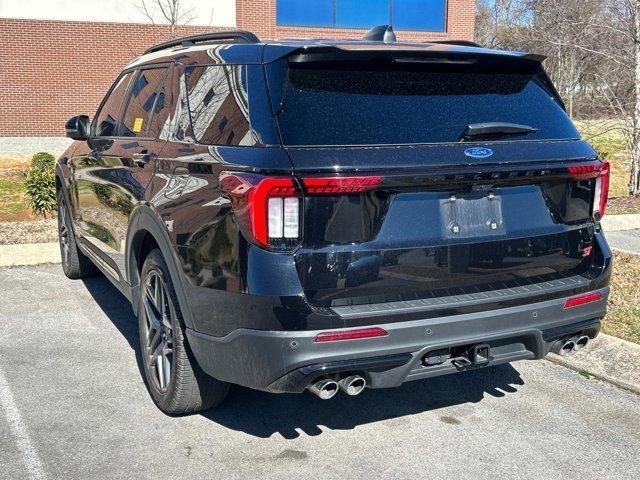 used 2025 Ford Explorer car, priced at $54,148