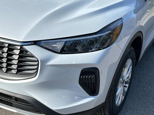 new 2025 Ford Escape car, priced at $27,216
