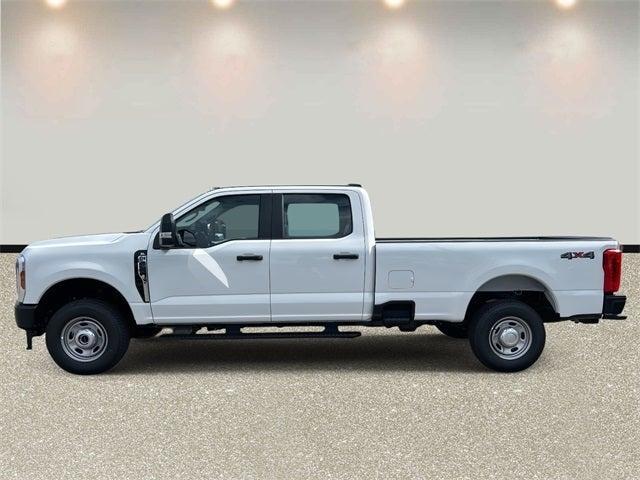 new 2025 Ford F-250 car, priced at $48,576