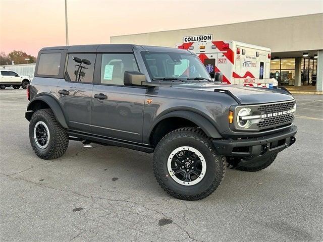 new 2024 Ford Bronco car, priced at $59,626