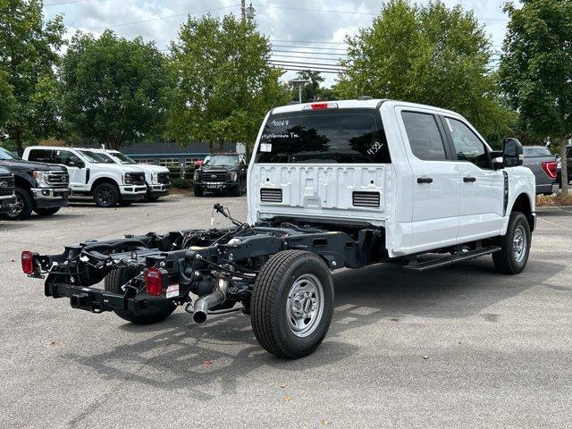 new 2024 Ford F-250 car, priced at $46,745