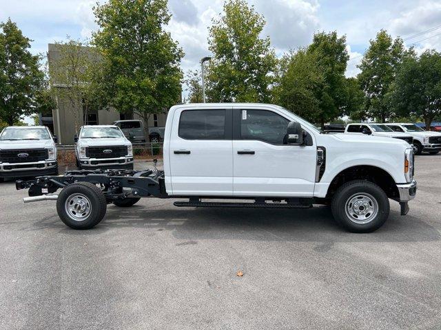 new 2024 Ford F-250 car, priced at $46,745