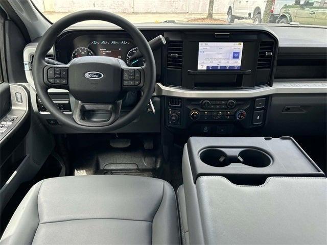 new 2025 Ford F-250 car, priced at $48,755