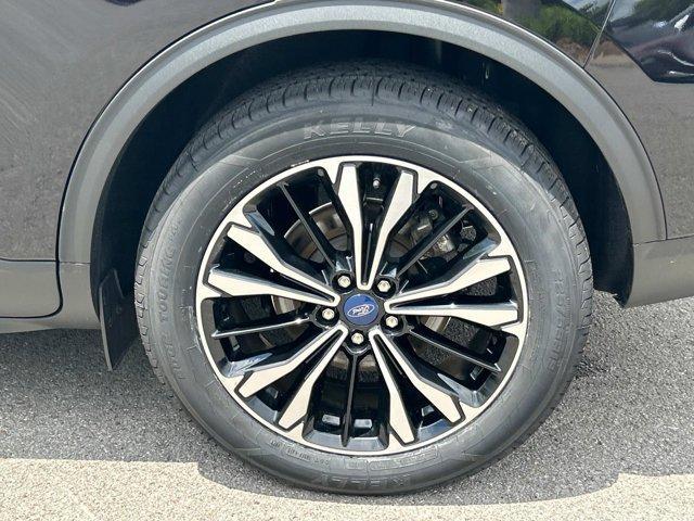used 2021 Ford Escape car, priced at $20,124