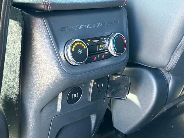 new 2025 Ford Explorer car, priced at $50,967