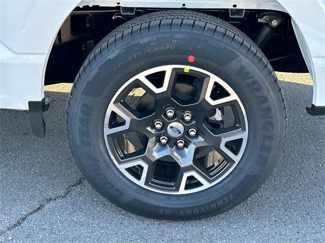 new 2025 Ford F-150 car, priced at $40,774