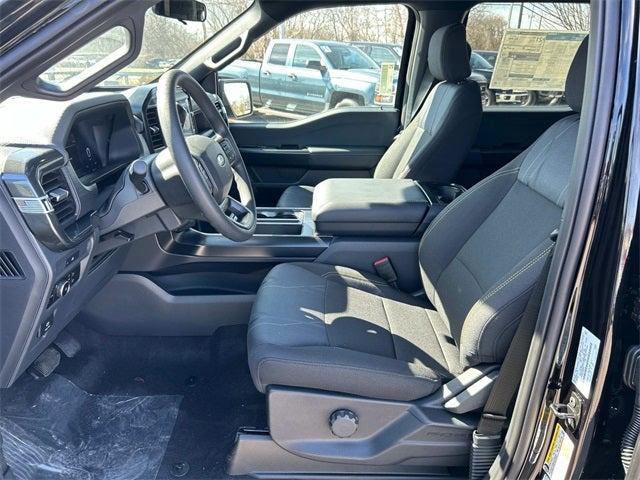 new 2025 Ford F-150 car, priced at $40,774