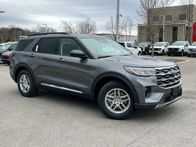 new 2025 Ford Explorer car, priced at $40,772