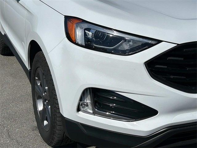 new 2024 Ford Edge car, priced at $36,327