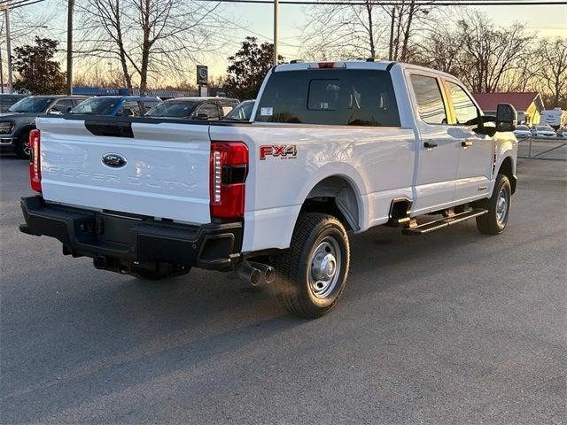 new 2024 Ford F-350 car, priced at $62,019