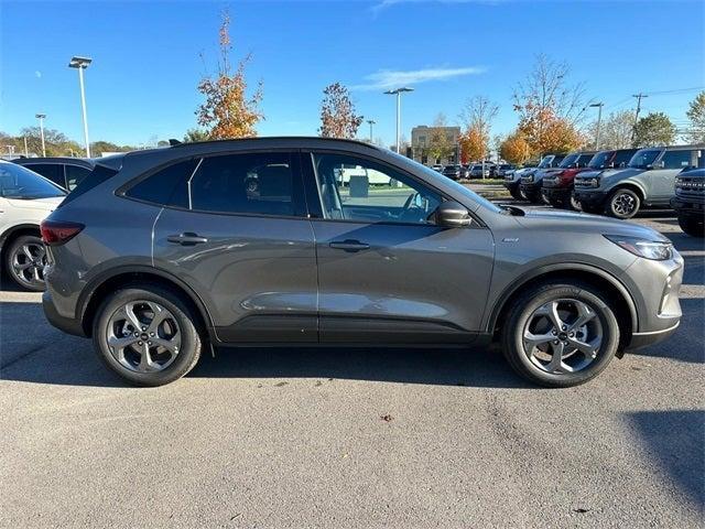 new 2025 Ford Escape car, priced at $30,462