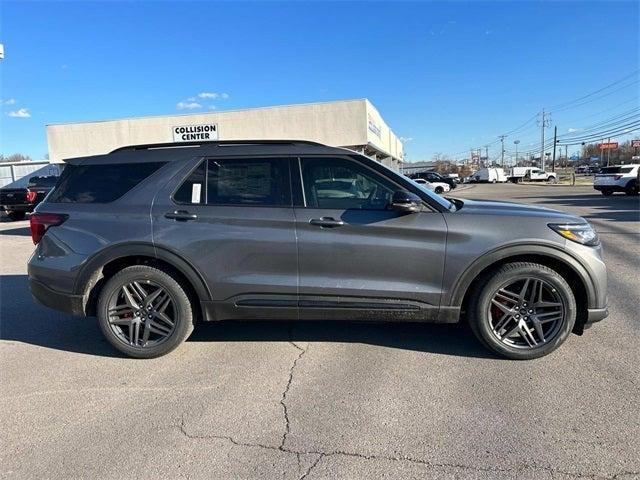 new 2025 Ford Explorer car, priced at $55,699