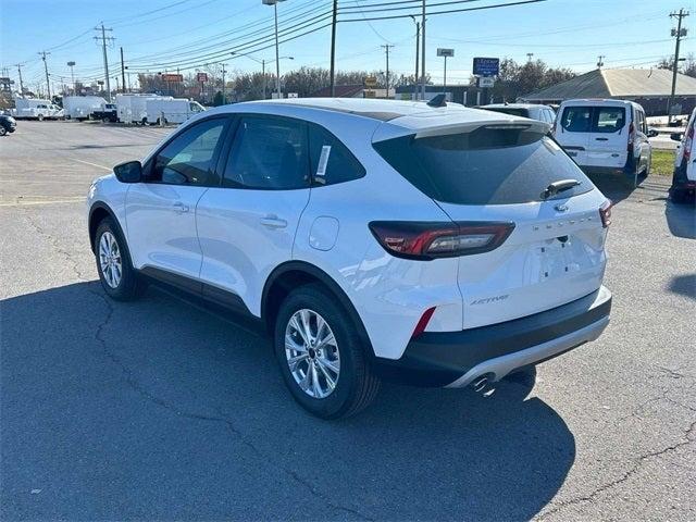 new 2025 Ford Escape car, priced at $30,527