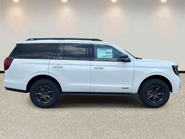 new 2025 Ford Expedition car, priced at $85,035