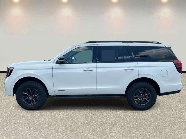 new 2025 Ford Expedition car, priced at $85,035