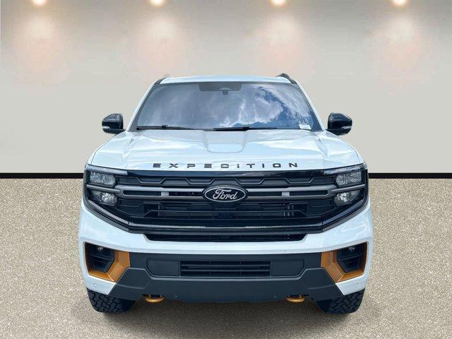 new 2025 Ford Expedition car, priced at $85,035