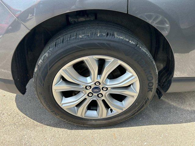 used 2022 Ford Edge car, priced at $27,087