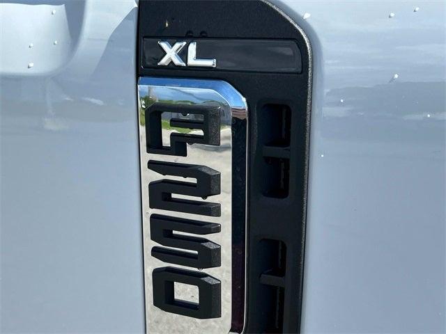 new 2025 Ford F-250 car, priced at $45,057