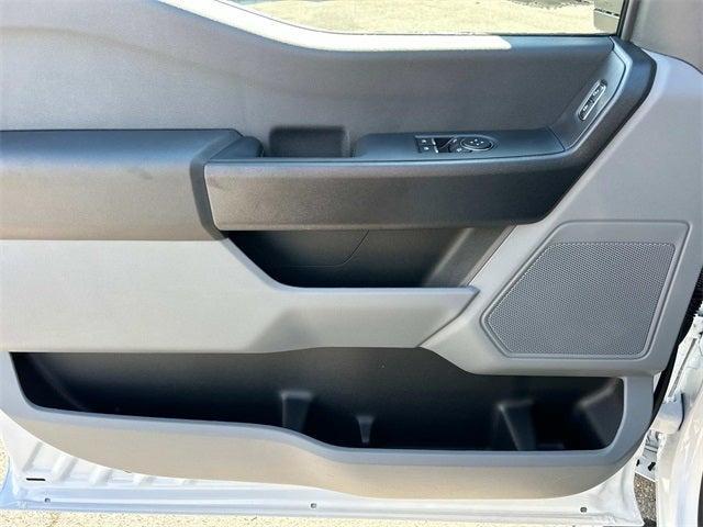 new 2025 Ford F-250 car, priced at $45,057