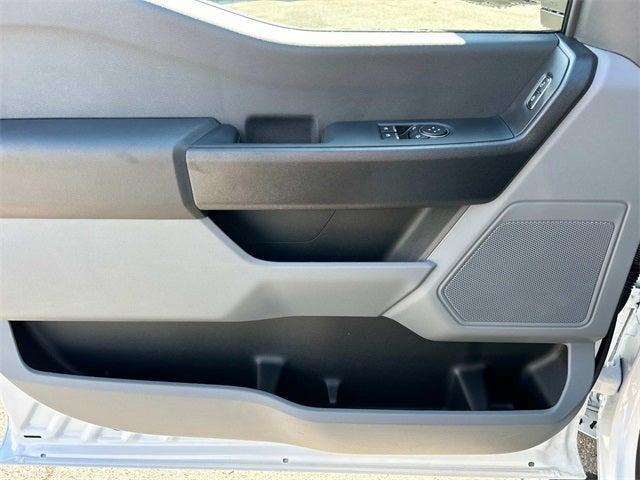 new 2025 Ford F-250 car, priced at $47,105