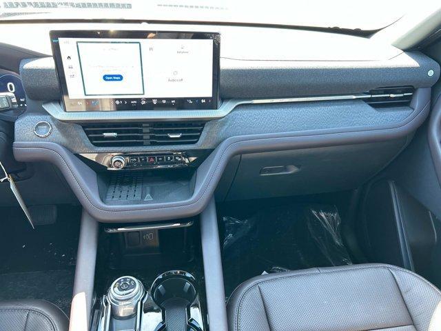 new 2025 Ford Explorer car, priced at $54,526