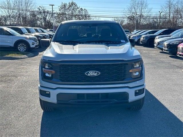 new 2024 Ford F-150 car, priced at $40,452