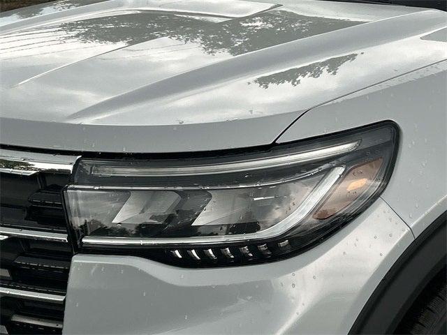 new 2025 Ford Explorer car, priced at $39,972