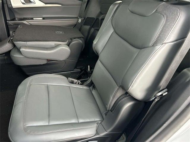 new 2025 Ford Explorer car, priced at $39,972