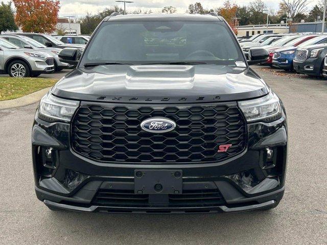 new 2025 Ford Explorer car, priced at $57,350