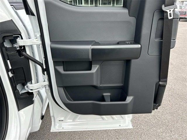 new 2025 Ford F-150 car, priced at $38,995