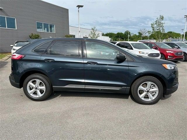 new 2024 Ford Edge car, priced at $33,629