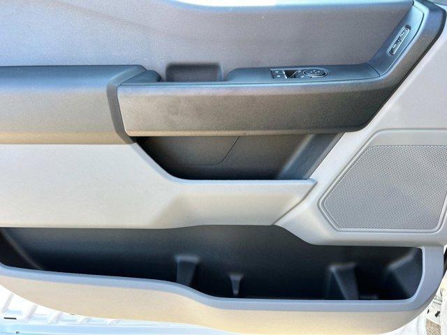 new 2025 Ford F-250 car, priced at $60,540