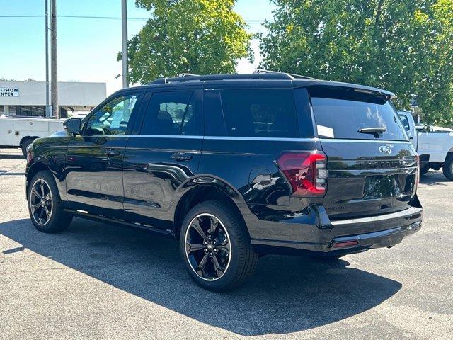 new 2024 Ford Expedition car, priced at $75,030