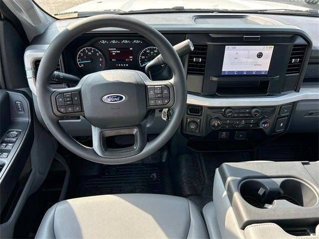 new 2025 Ford F-250 car, priced at $47,421