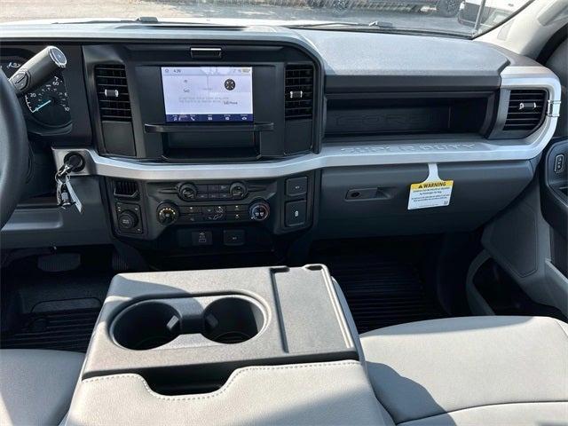 new 2025 Ford F-250 car, priced at $47,421