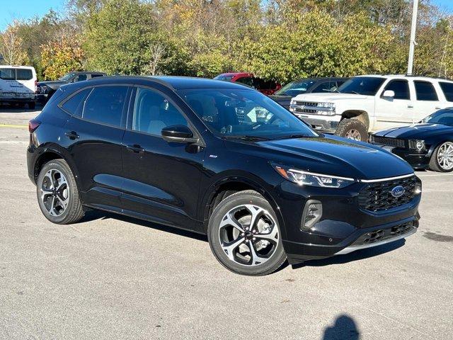 new 2025 Ford Escape car, priced at $40,046