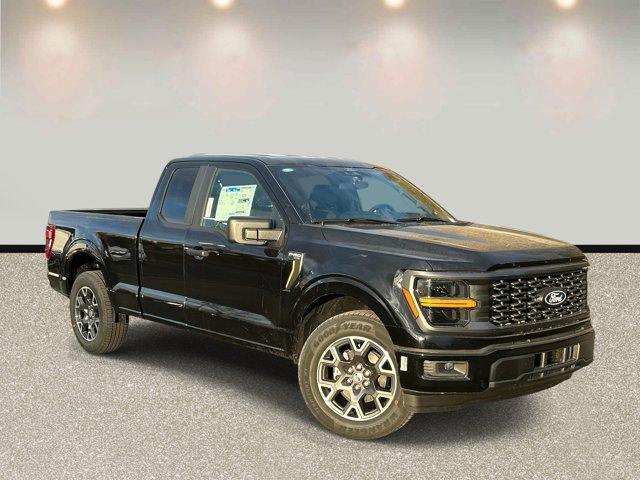 new 2024 Ford F-150 car, priced at $39,042