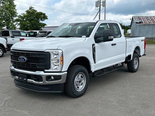 new 2024 Ford F-250 car, priced at $45,562