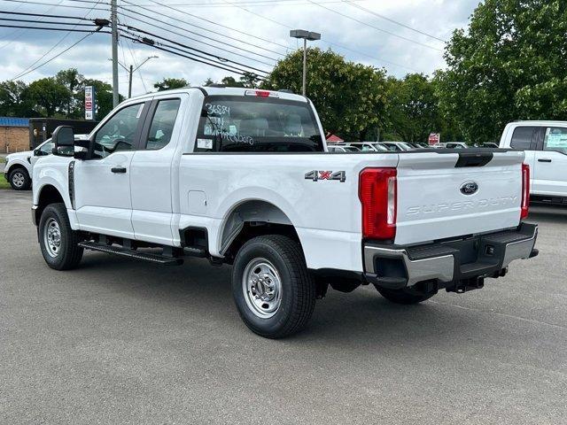 new 2024 Ford F-250 car, priced at $45,562