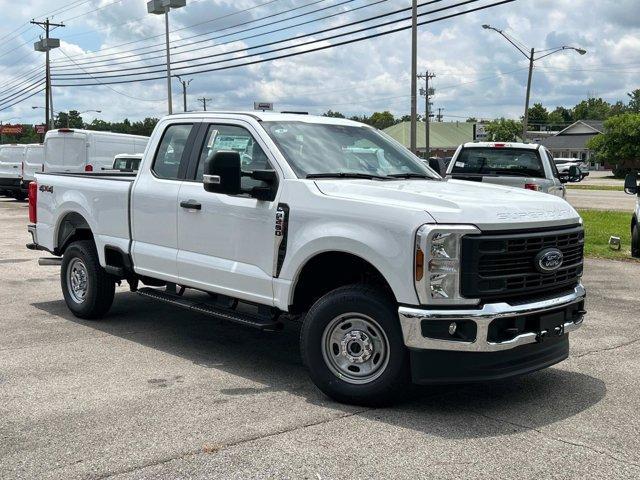 new 2024 Ford F-250 car, priced at $45,562