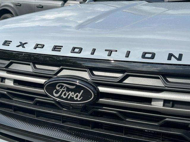 new 2025 Ford Expedition car, priced at $84,380