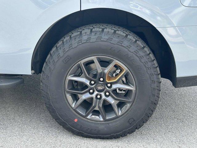 new 2025 Ford Expedition car, priced at $84,380