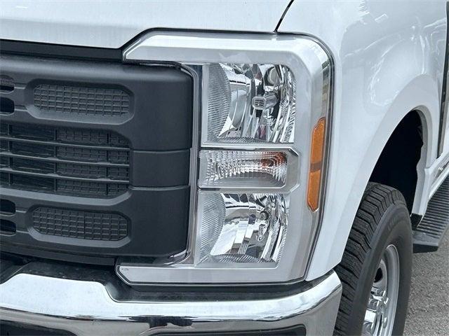 new 2025 Ford F-250 car, priced at $55,577