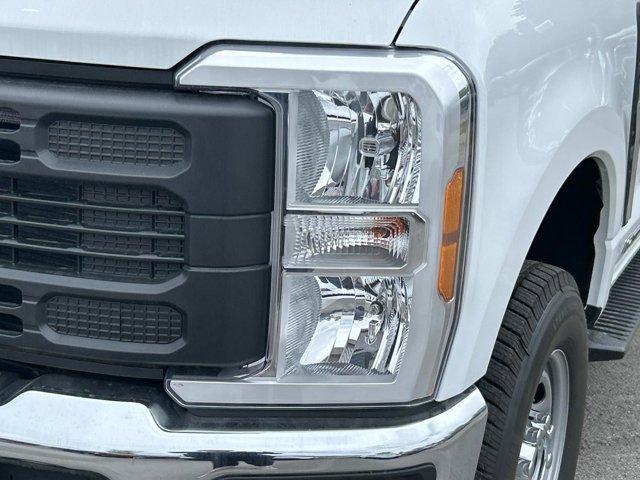 new 2025 Ford F-250 car, priced at $60,540