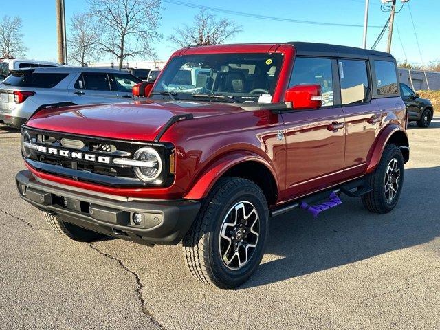 new 2024 Ford Bronco car, priced at $51,803