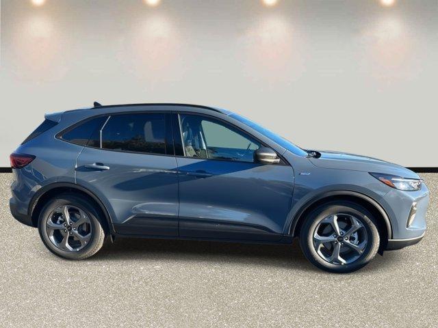 new 2025 Ford Escape car, priced at $30,458